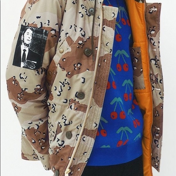 SUPREME✨ Blue Cherries Sweater - Picture 4 of 7